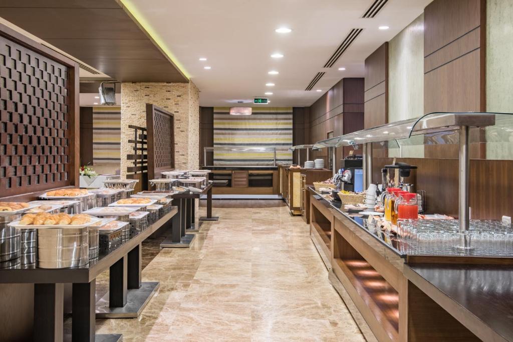 Crowne Plaza Madinah