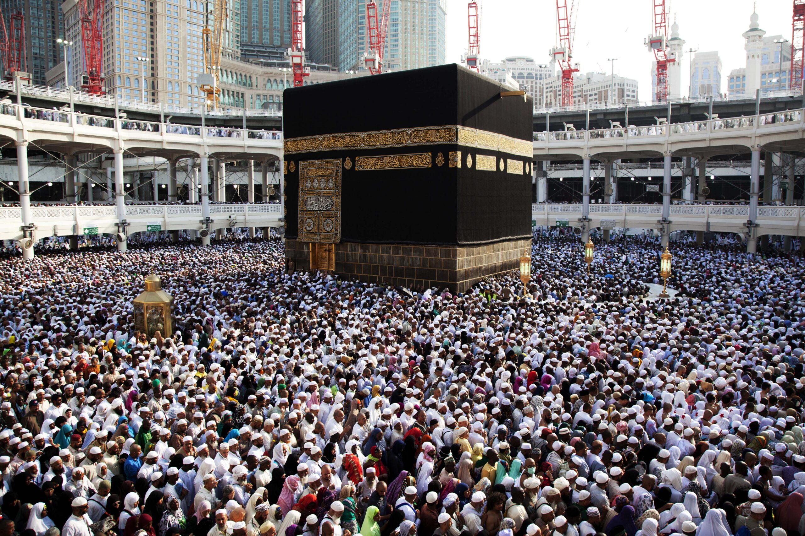 Kaaba Masjid al-Haram Makkah Umrah hotels near Haram for Pakistani pilgrims