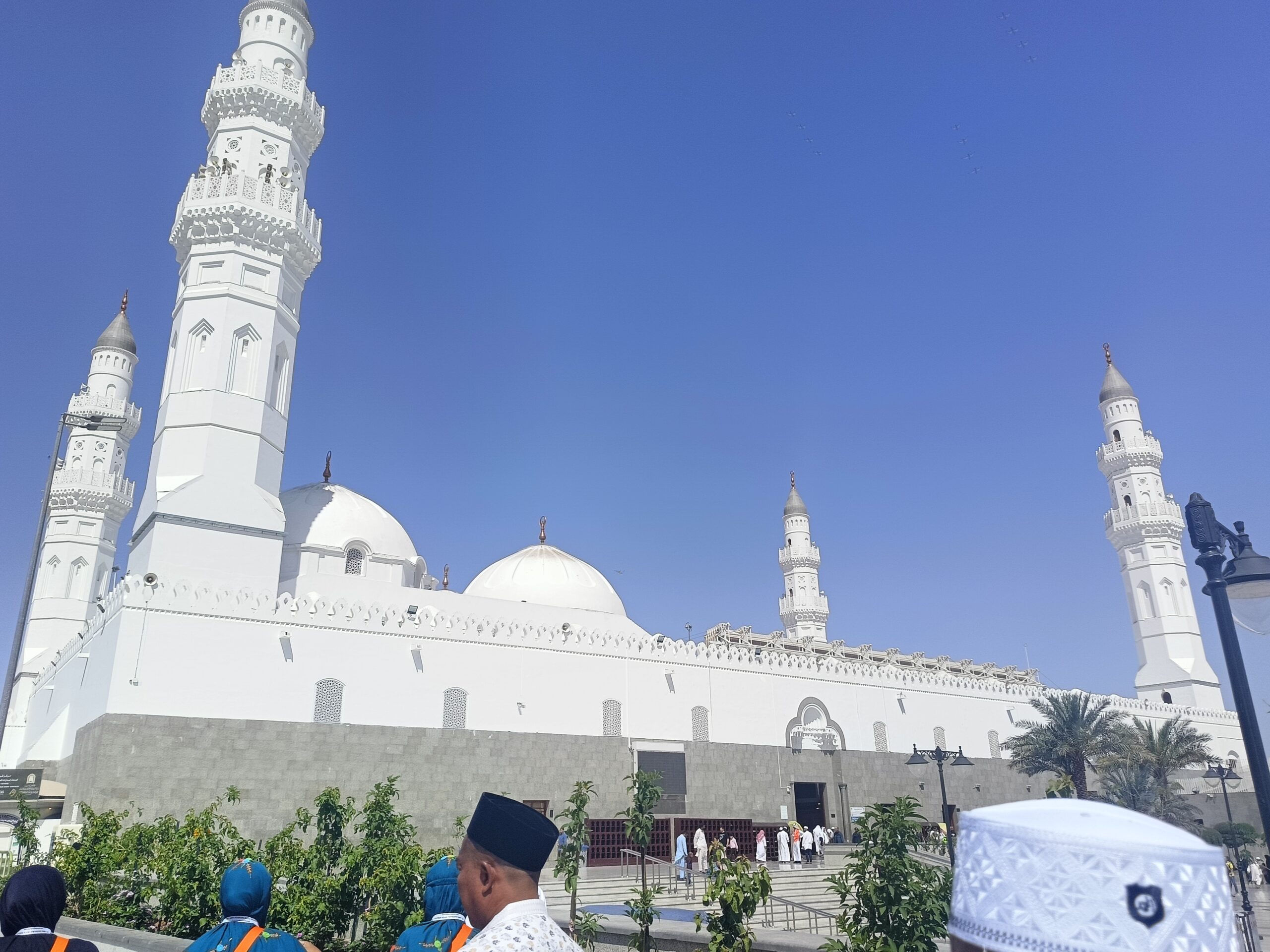Masjid Quba first mosque in Islam Madina ziyarat tour
